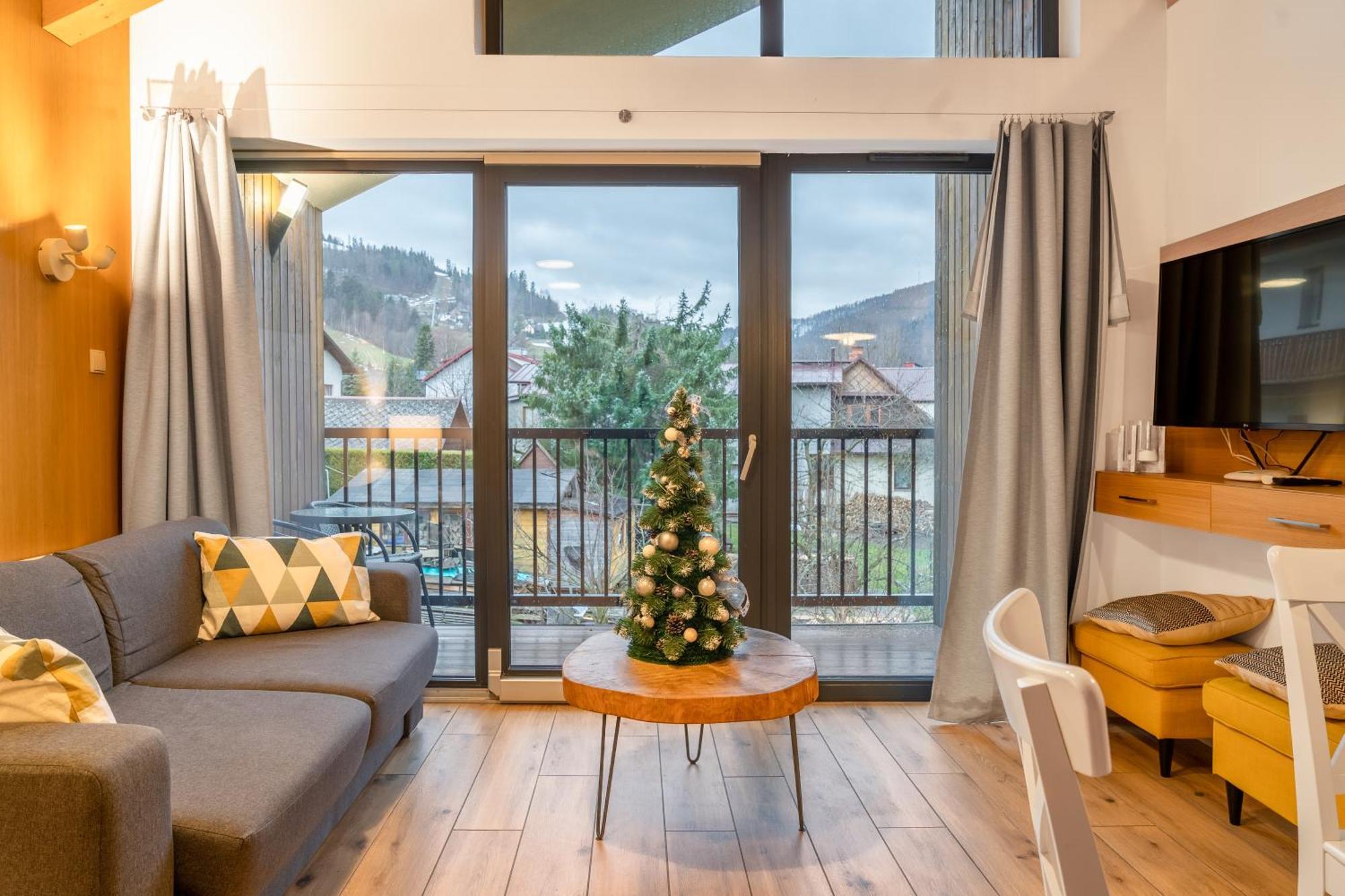 Pod Bienkula - Sun&Sport Apartment Щирк Екстериор снимка