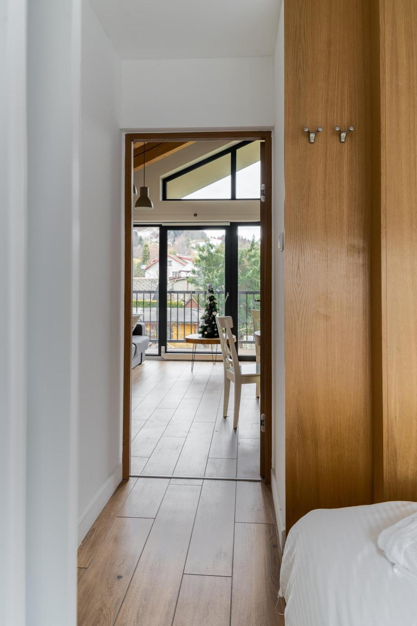 Pod Bienkula - Sun&Sport Apartment Щирк Екстериор снимка